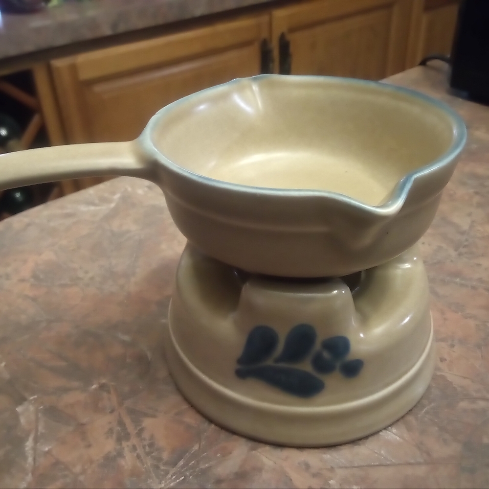 Vintage Pfaltzgraff Butter Warming Dish Set. New Unused Condition.